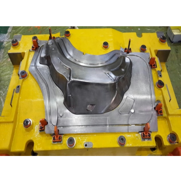 Structure part die for FCA in India