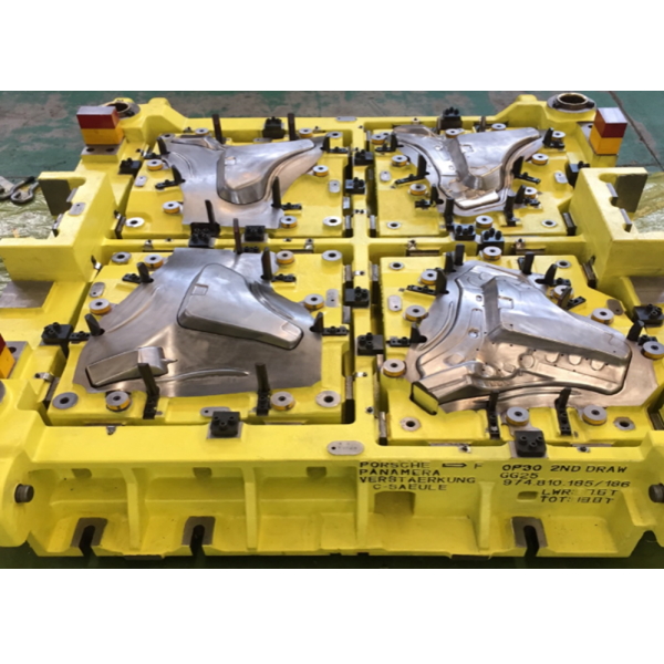 High strength part die for Porsche in Germany