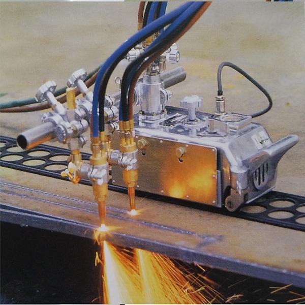 STRAIGHT CUTTING MACHINE