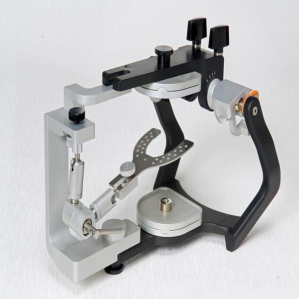 CSA 400 ARTICULATOR