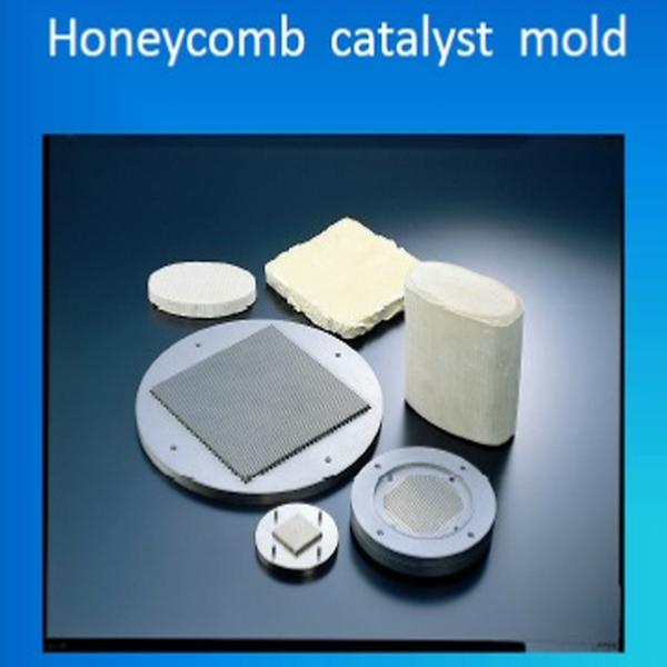 Honeycomb dies