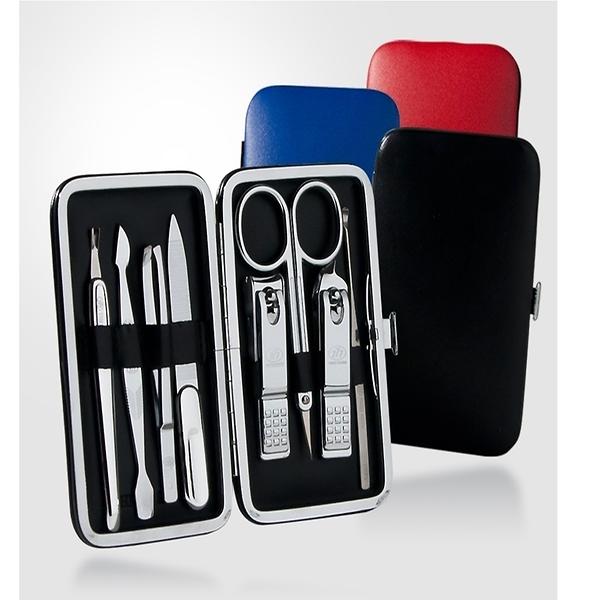 MANICURE SETS