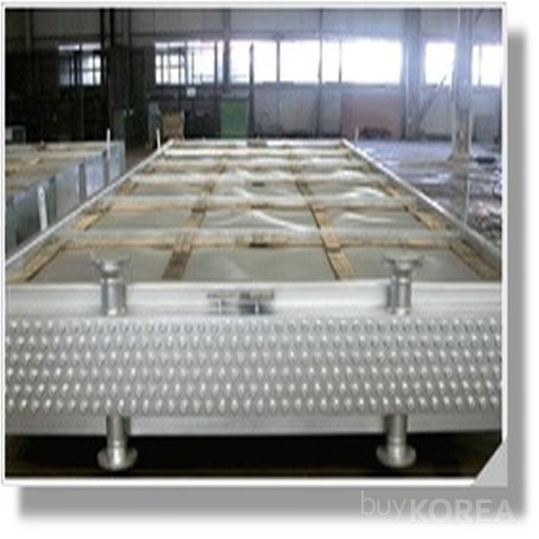 Air cooled heat exchanger