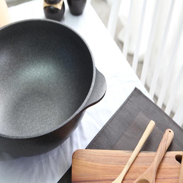 Nonstick marble-coating 