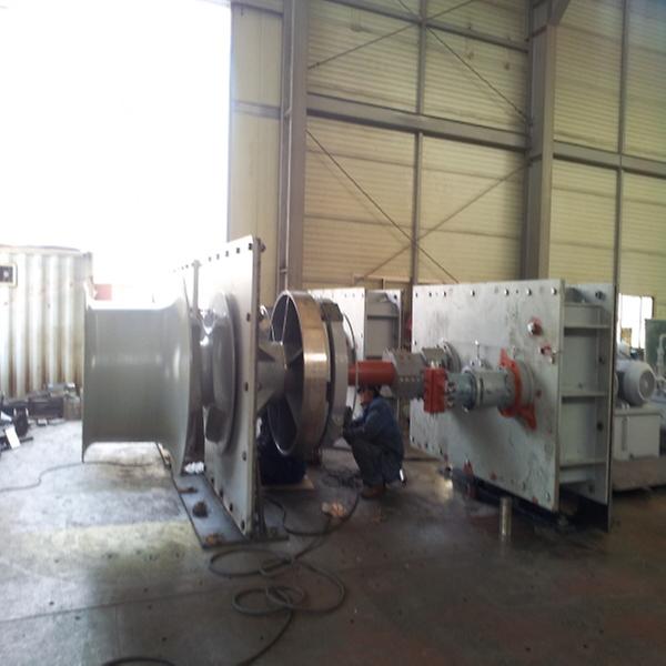 WINDLASS FOR NAVY SHIP