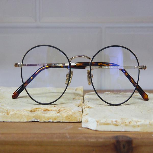 2 GANEKO UNIT glasses