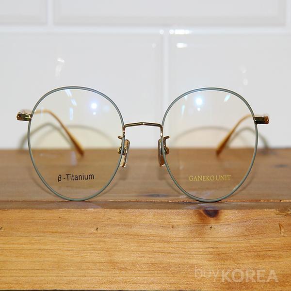 β ? titanium glasses