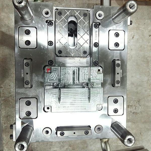 automobil mold 