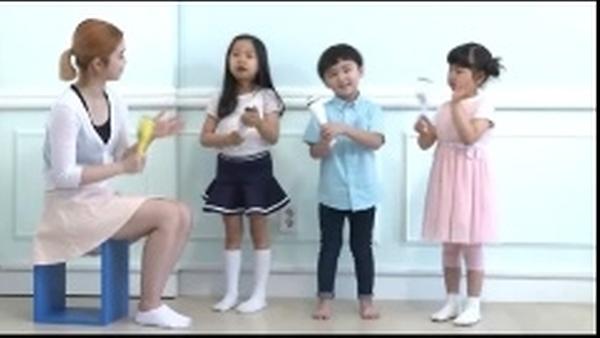 children with teacher