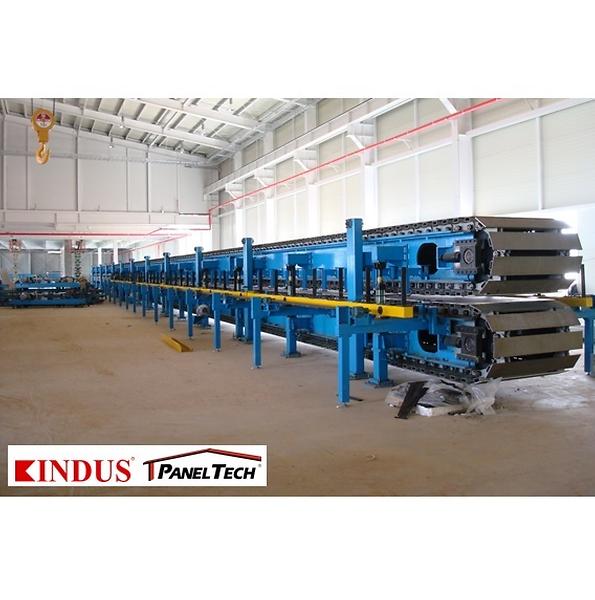 Sandwich panel machine