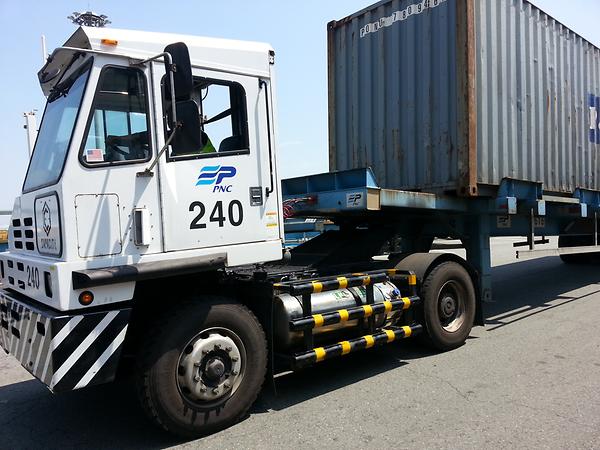 LNG PNC tractor 