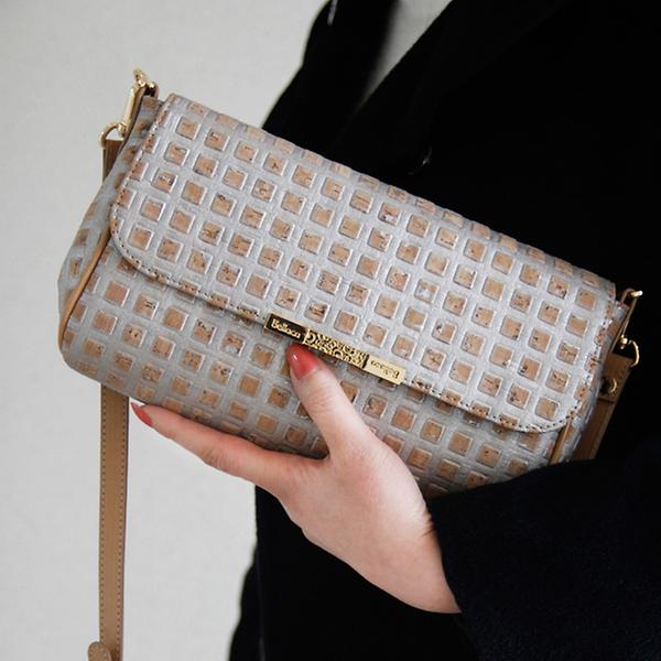 Natural Cork Shoulder bag