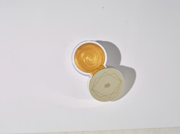 Visible Gold Particle