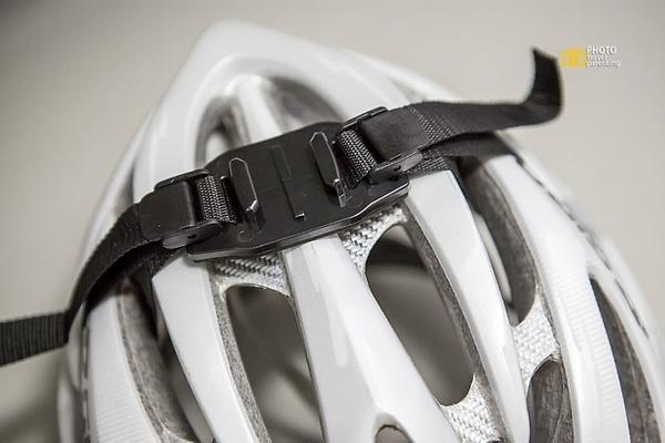 Vented helmet strap mount