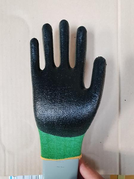 Bamboo glove