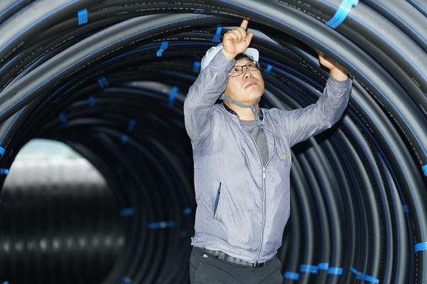 PE roll pipe for water supply