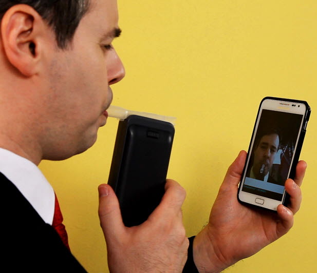 Smartphone connecting Application