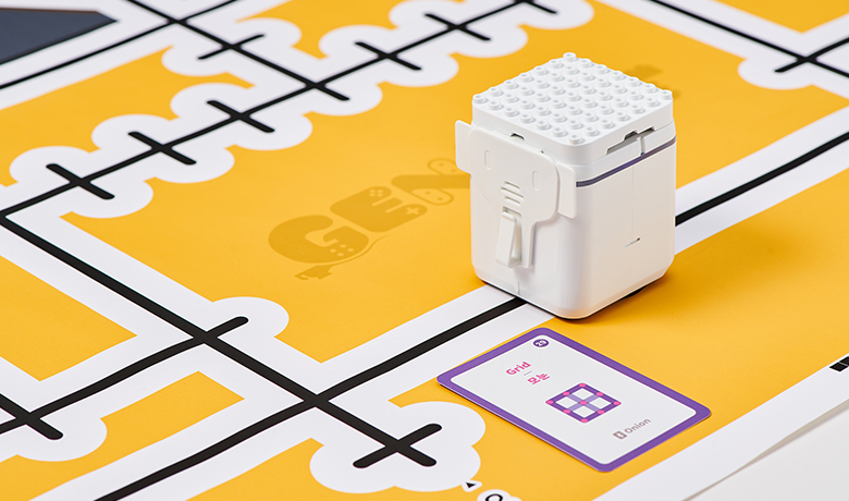 Line TracingSpeak in English and local language