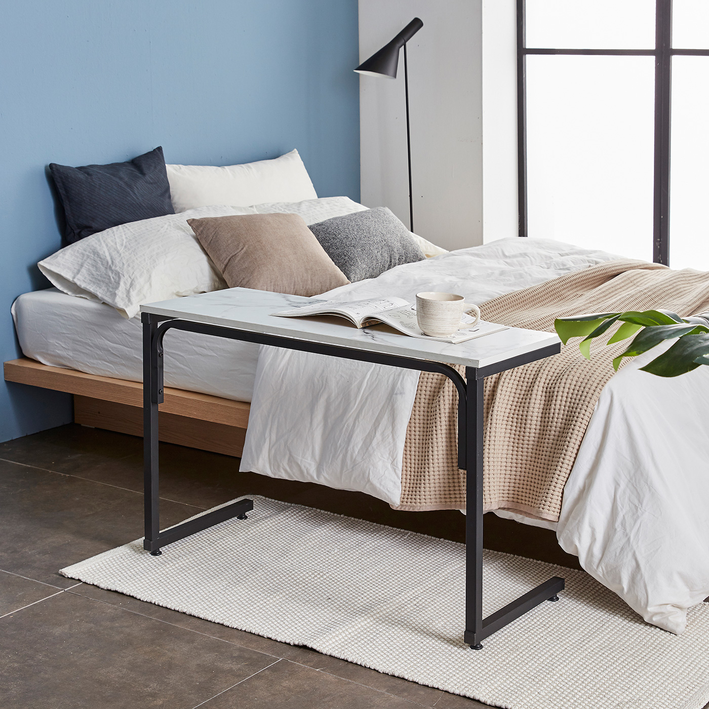 Q809 Sofa Table 