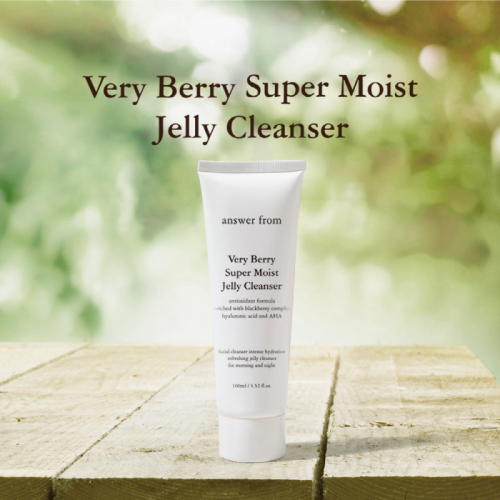 Very Berry Super Moist Jelly Facial Cleanser 100ml