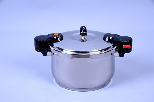 PRESSURE COOKER