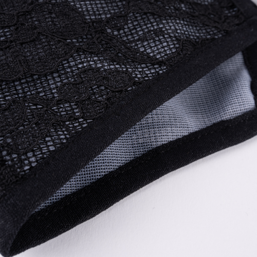 Airy Lite Lace Mask Black