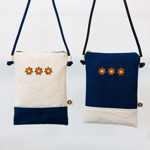 Camellia Embroidered Cell Phone Bag