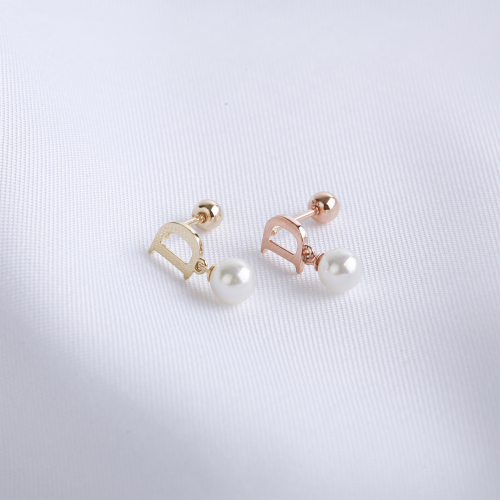 Drop Pearl Piercing