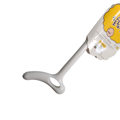 Ergonomic handle for comfortable grip