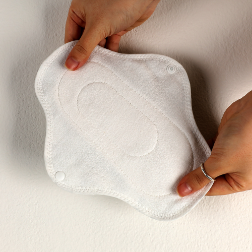 Revesomi reusable sanitary pad inside