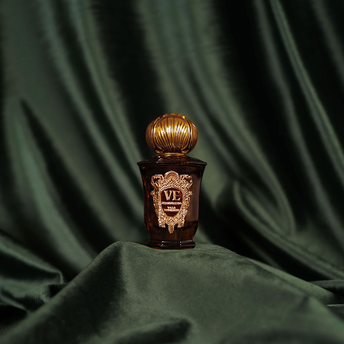 perfume, at the border between science and art