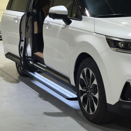 Includes LED function for easy use even in the dark.