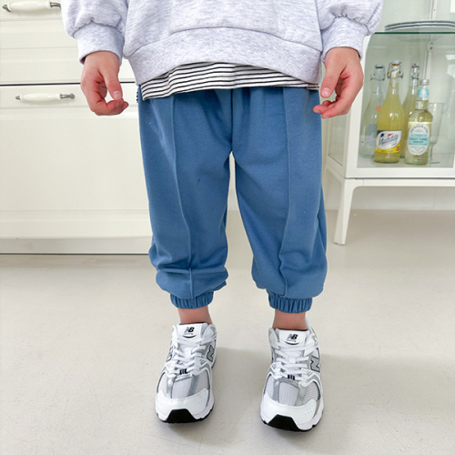 Pintuck Jogger Pants