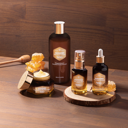 Synergistic ingredients that replenish skin energy