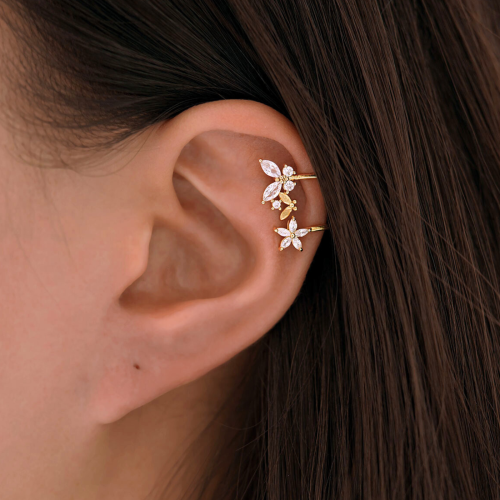 Ear Cuff with Cubic Zirconia in Butterfly and Flow