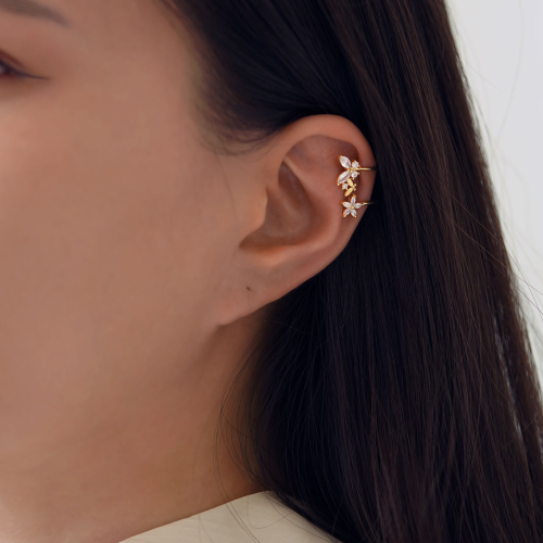 Ear Cuff with Cubic Zirconia in Butterfly and Flow