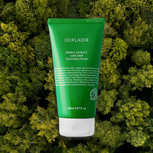 Derladie Herbal Extract Care Deep Cleansing Foam