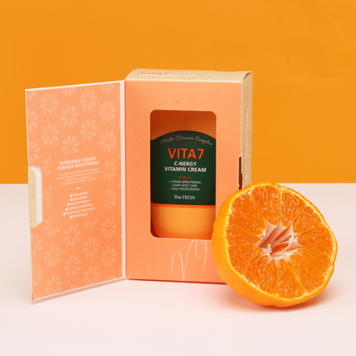 Hydrates and brightens the skin effectively