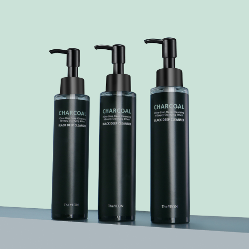 Clears the pores and filling the moisture instead