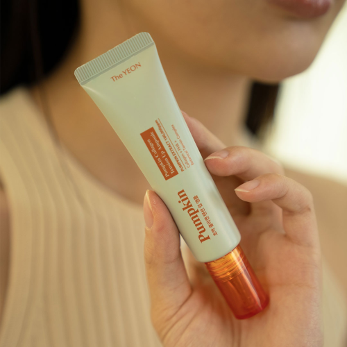 Improves elasticity of pores and controls sebum