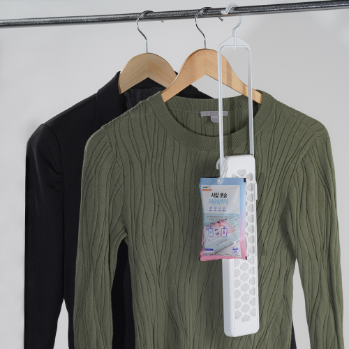 Masuri Closet Fluffy Dehumidifier