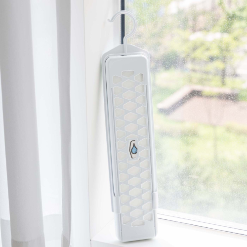 Masuri Hanging Silica Gel Reusable Dehumidifier Mo