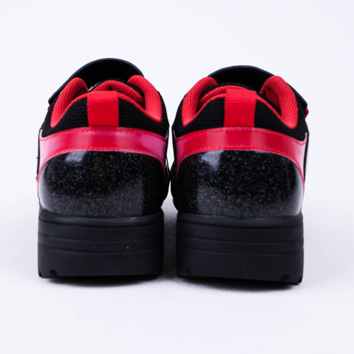 Rotating shoes that give you exercise just by walking