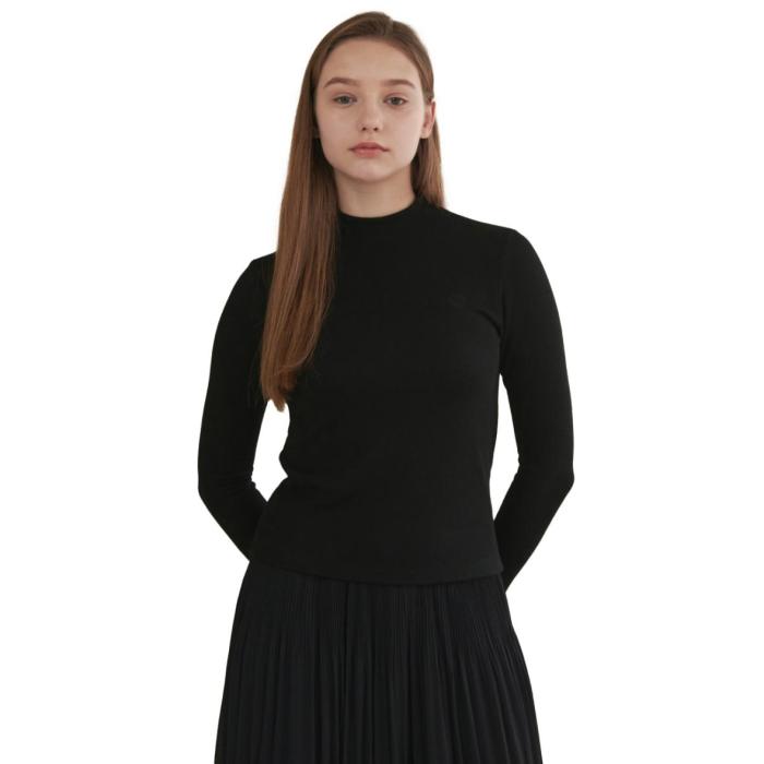 black cashmere turtleneck