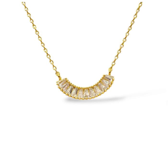 gold necklace with diamonds