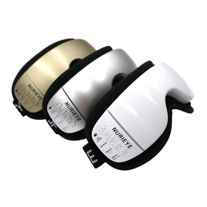 the three different colors of the face mask