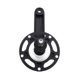 Transmission system with built-in cranks applicable to bicycles and electric bicycles