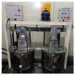 Stirrer
The stirrer consists of mixing and feeding, which can shorten the solution mixing time.
Using a thermostat, the application solution is always kept at a constant temperature (20 to 30°C).
Install the sensor to manage the face level.