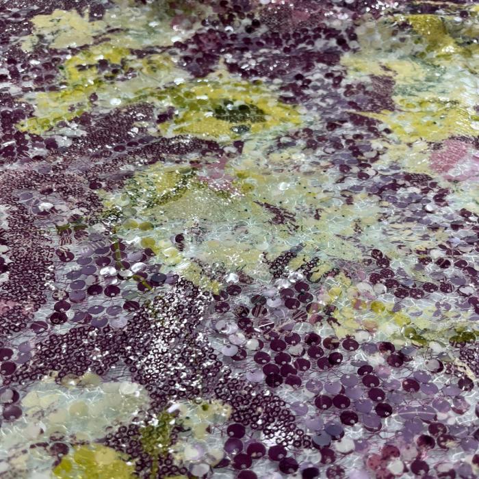 DIGITAL PRINT ON SPANGLE KNITTED GROUND