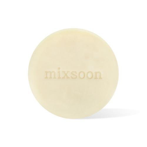 a round bar of soap